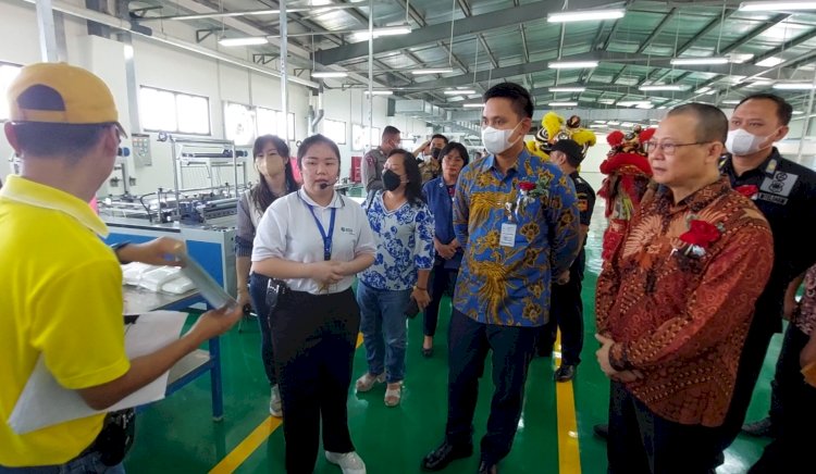 TANTANGAN EKSISTENSI KAWASAN INDUSTRI KENDAL (KIK) UNTUK PENCIPTAAN LAPANGAN PEKERJAAN